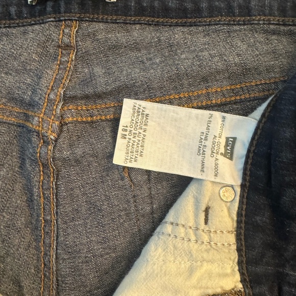Levi's women Blue Jeans - Picture 3 of 4